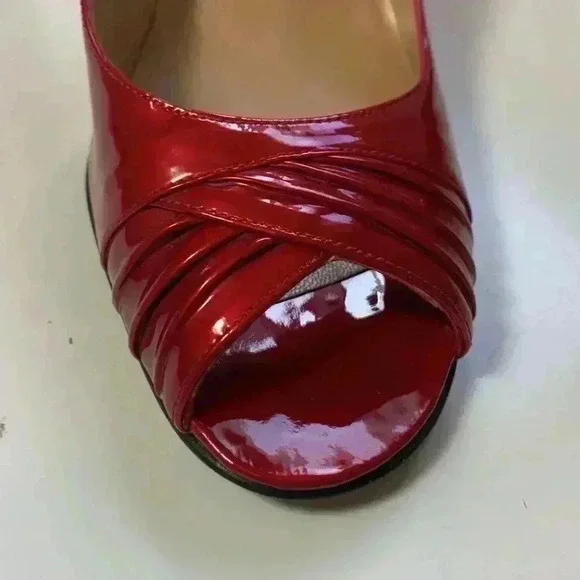Stuart Weitzman, candy apple red heels with peep toe, 7 1/2 narrow - Picture 11 of 13